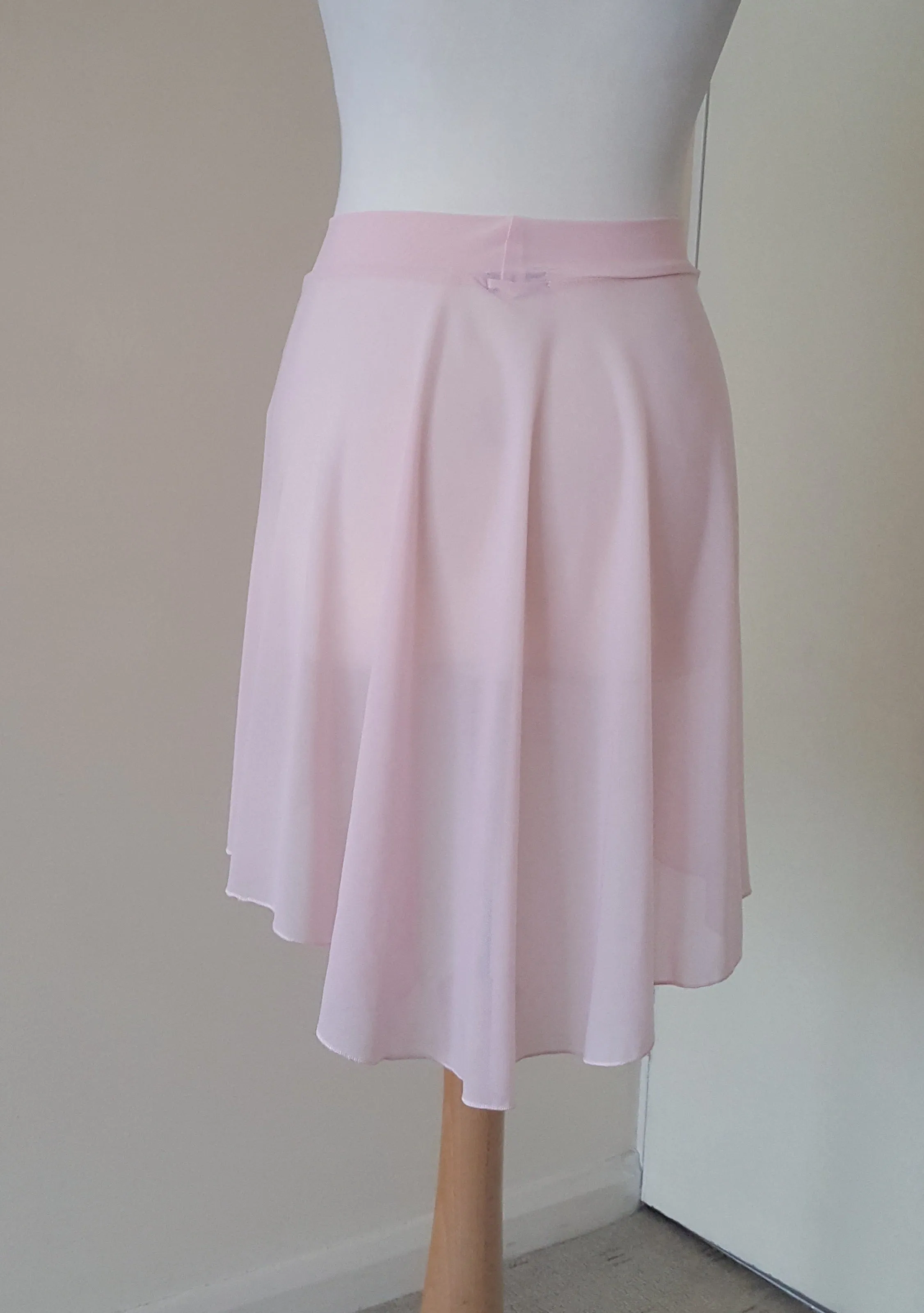 Ballet Mesh pull-on skirt