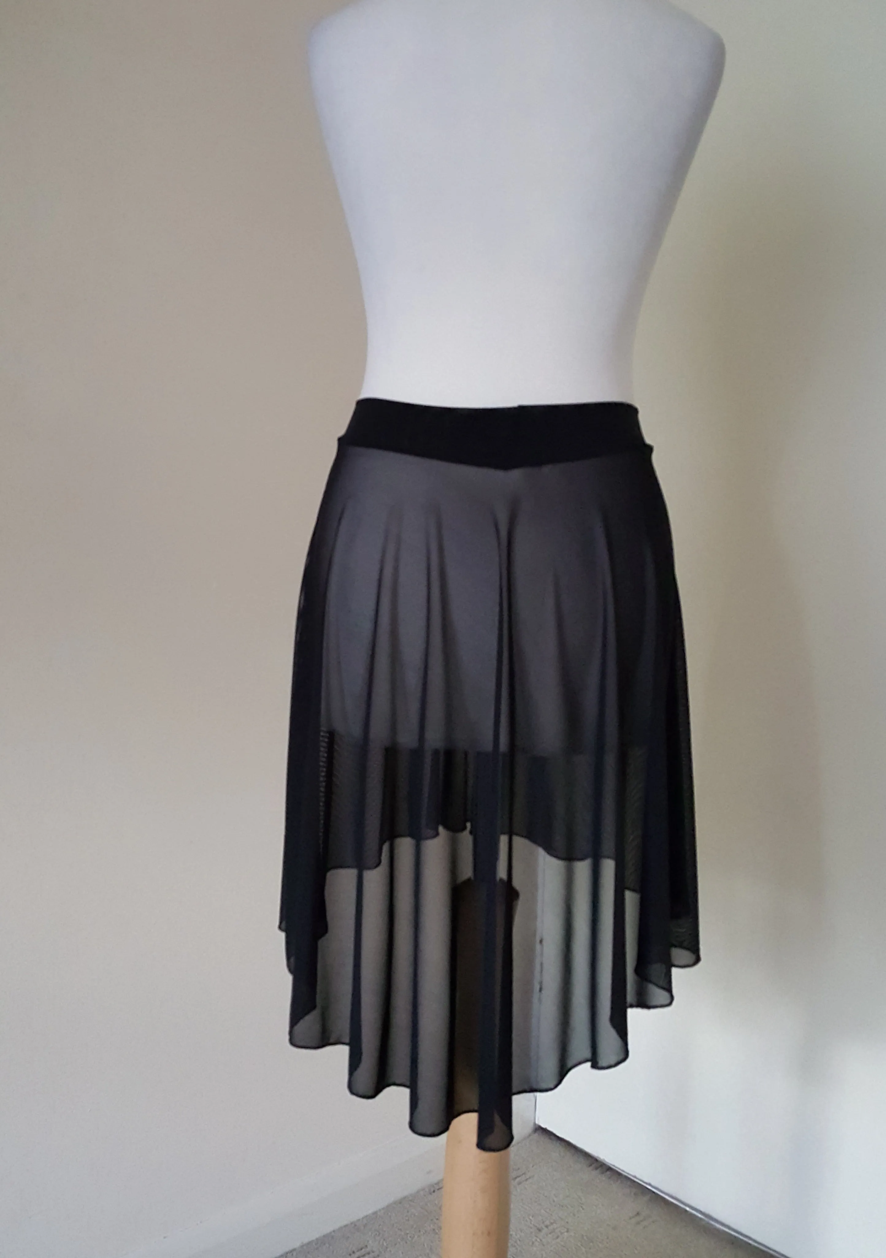 Ballet Mesh pull-on skirt