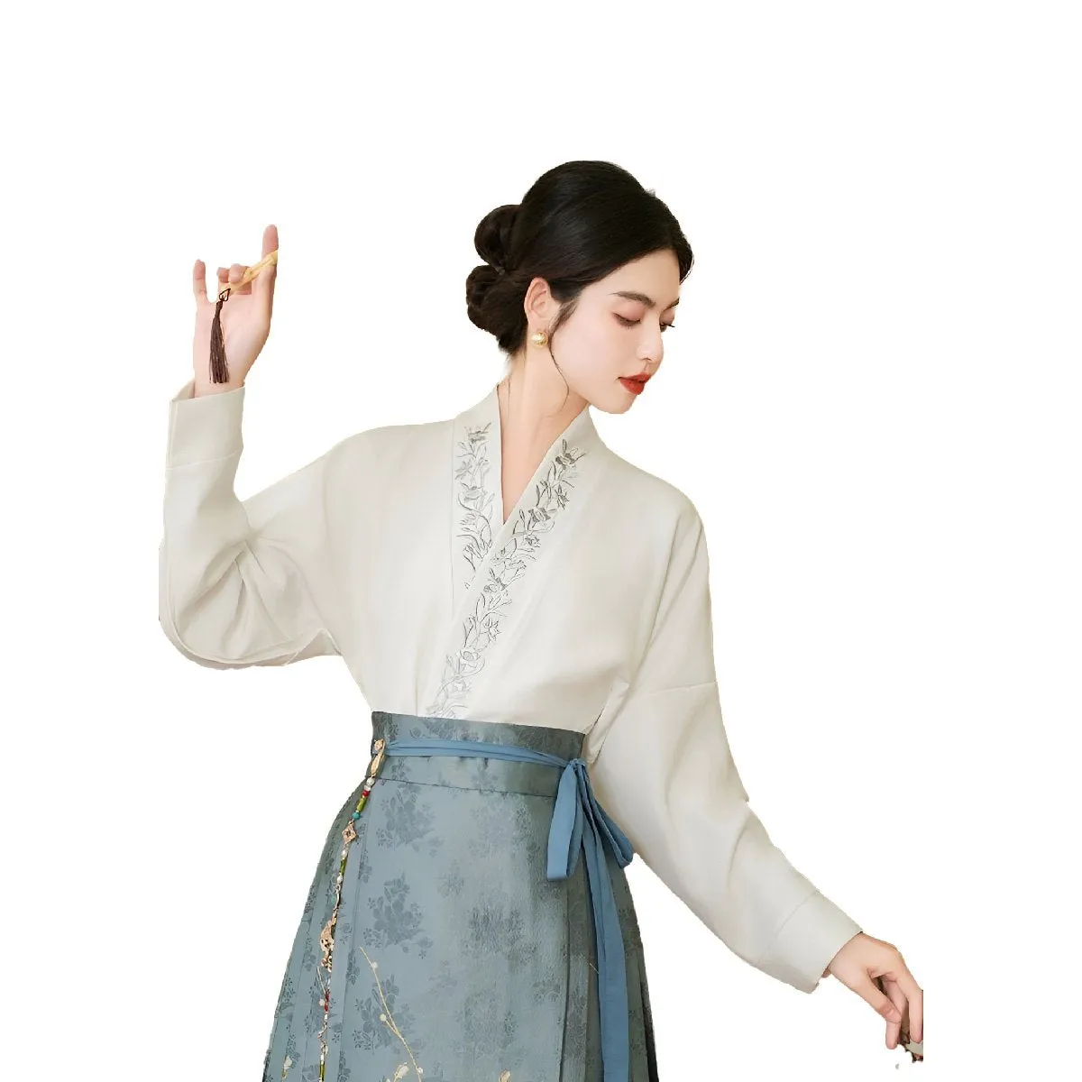 Blue Chinese Style Set with Embroidered Horseface Skirt