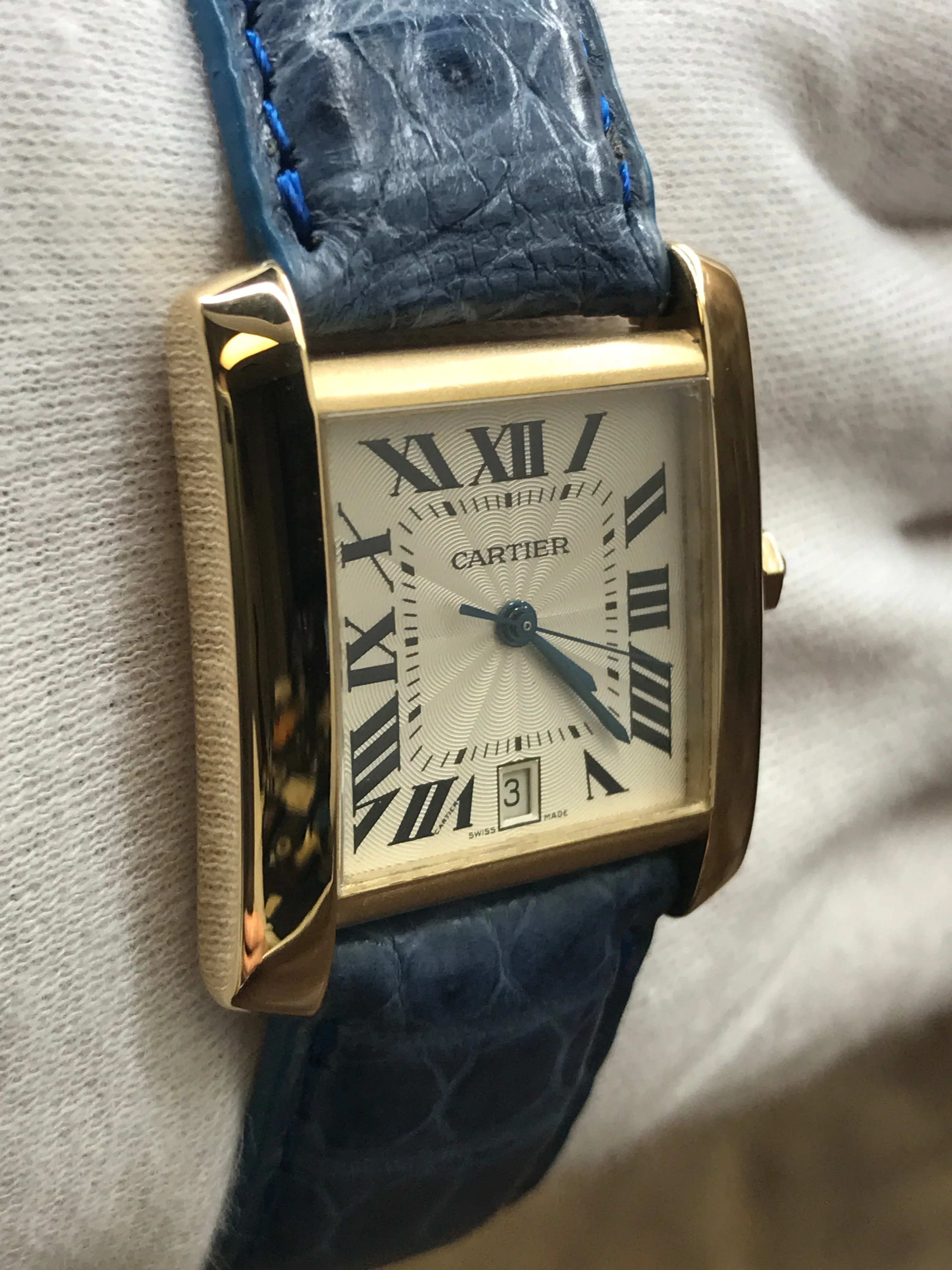 Cartier Tank Francaise 18K Gold Deployment 1840 Off white Dial Automatic Watch