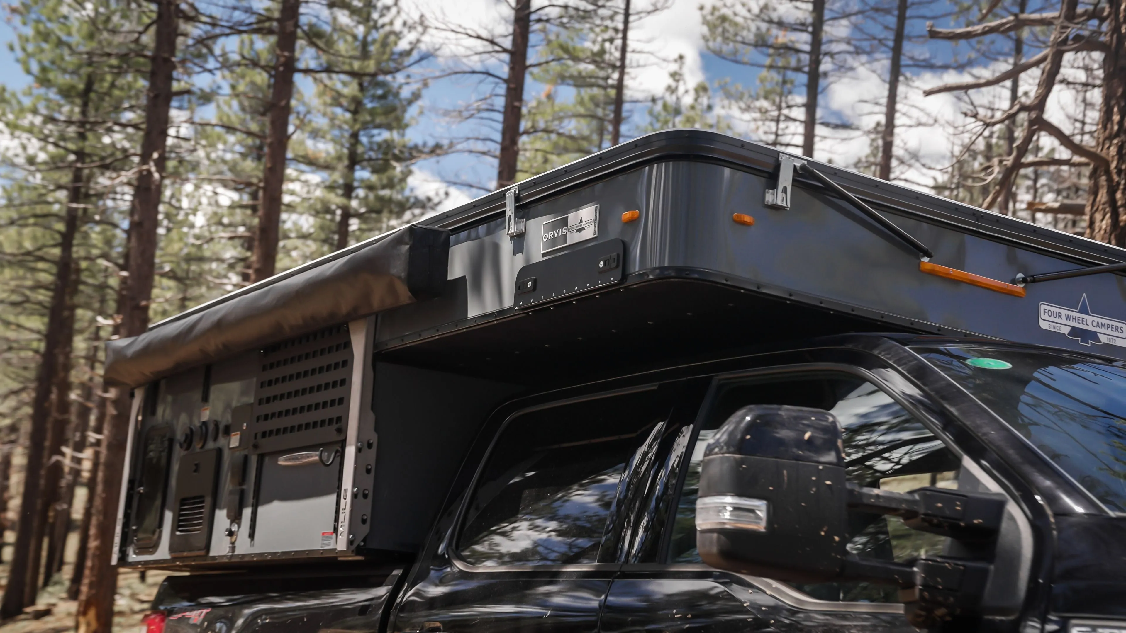 Orvis Special Edition Hawk Four Wheel Camper