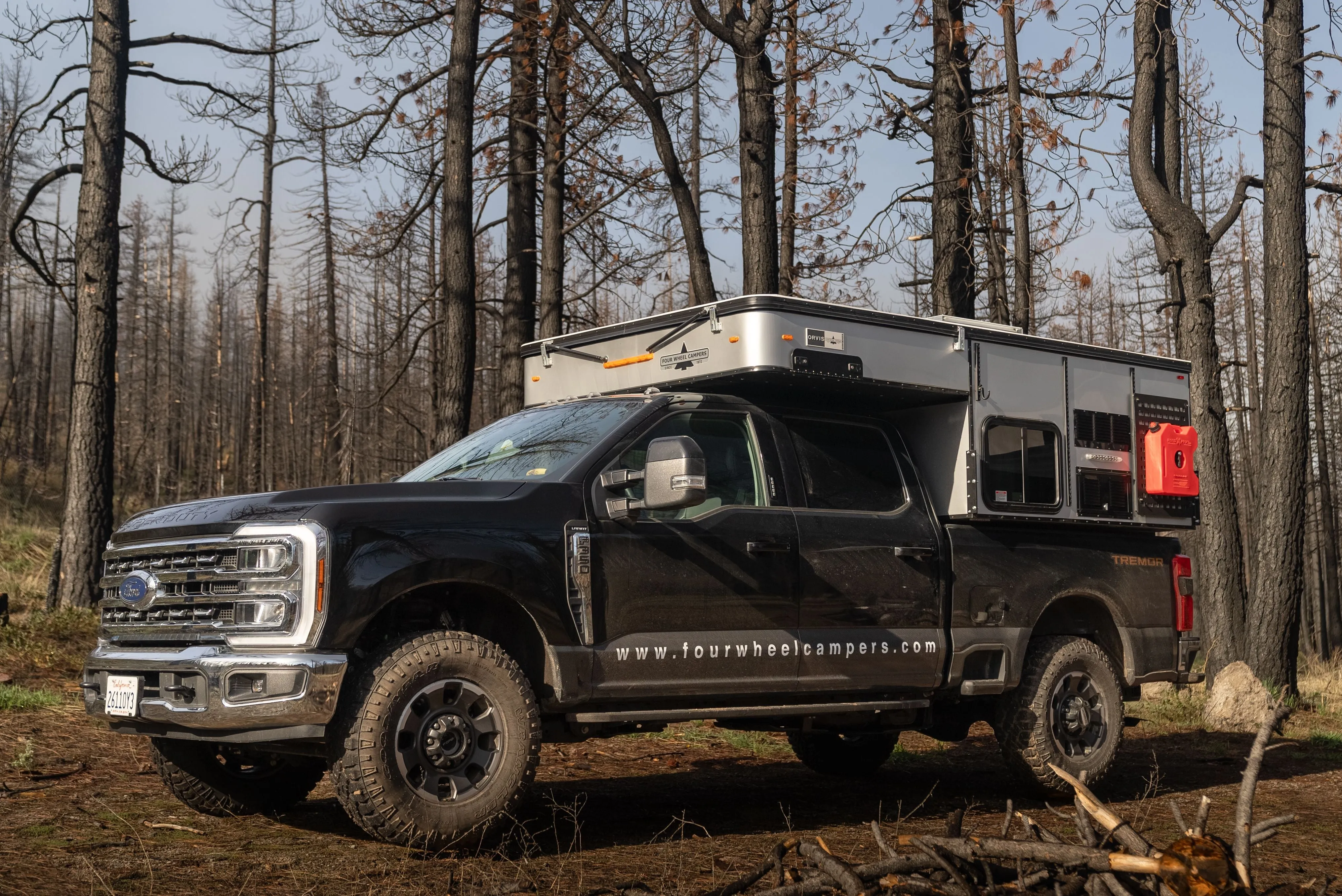 Orvis Special Edition Hawk Four Wheel Camper