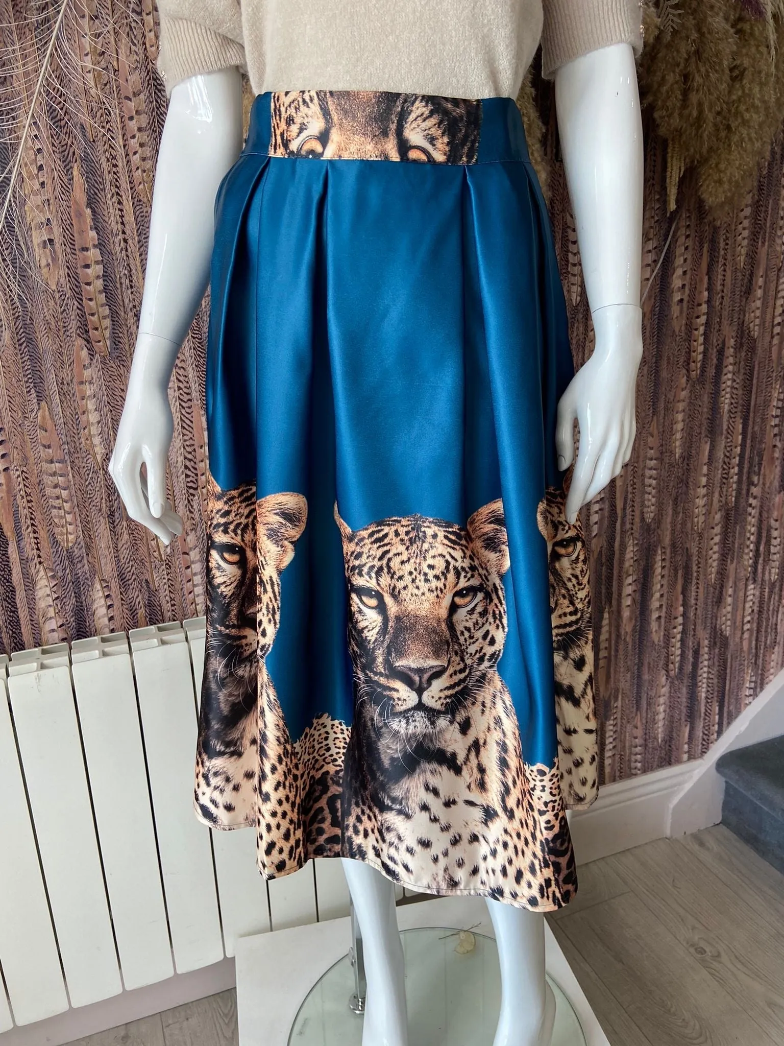 Regina Leopard Skirt