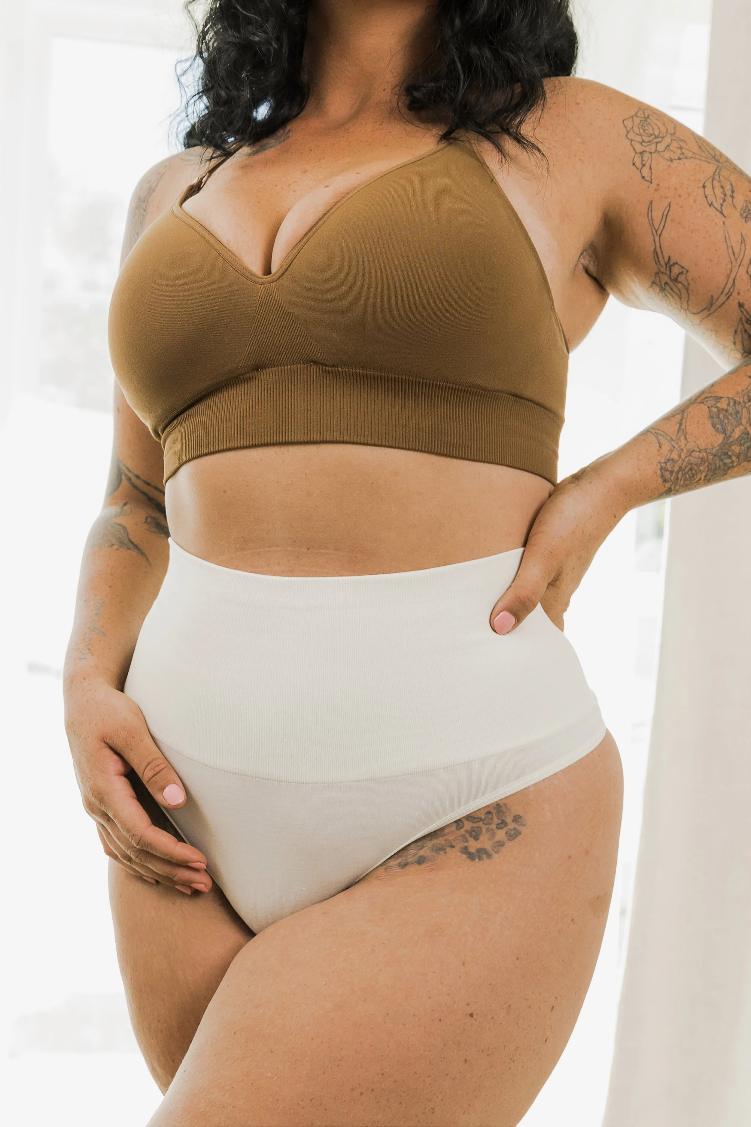 Seamless Postpartum Hipster Compression Thong