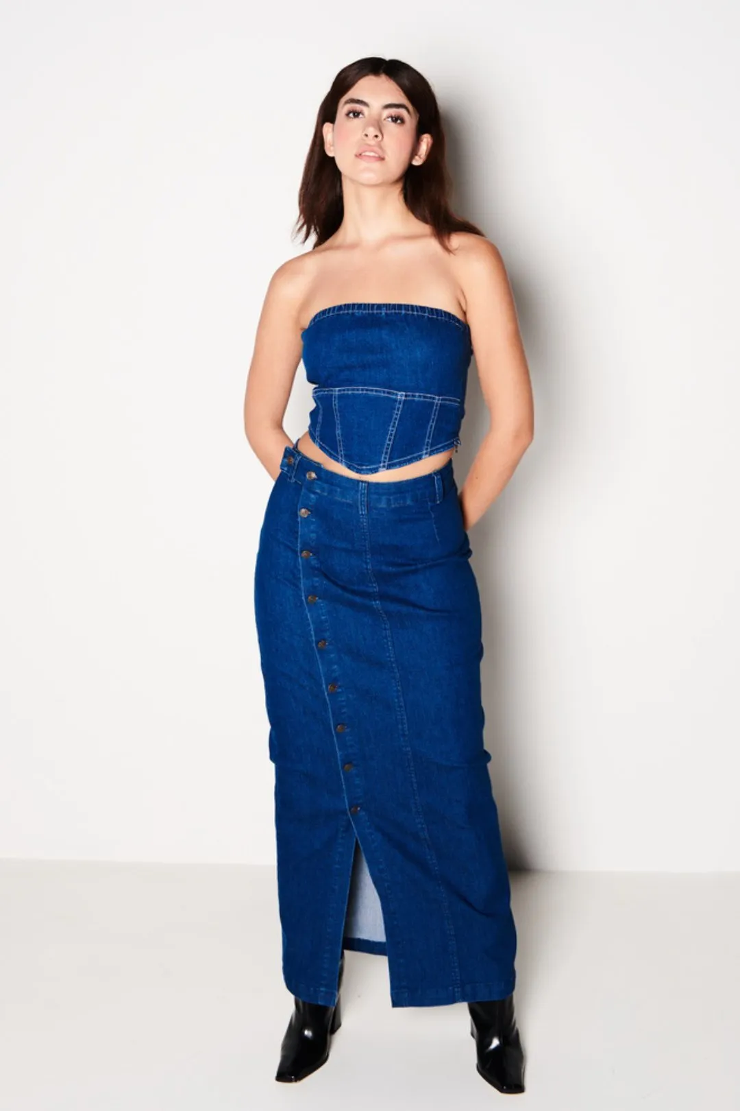 Straight Front Slit Denim Skirt