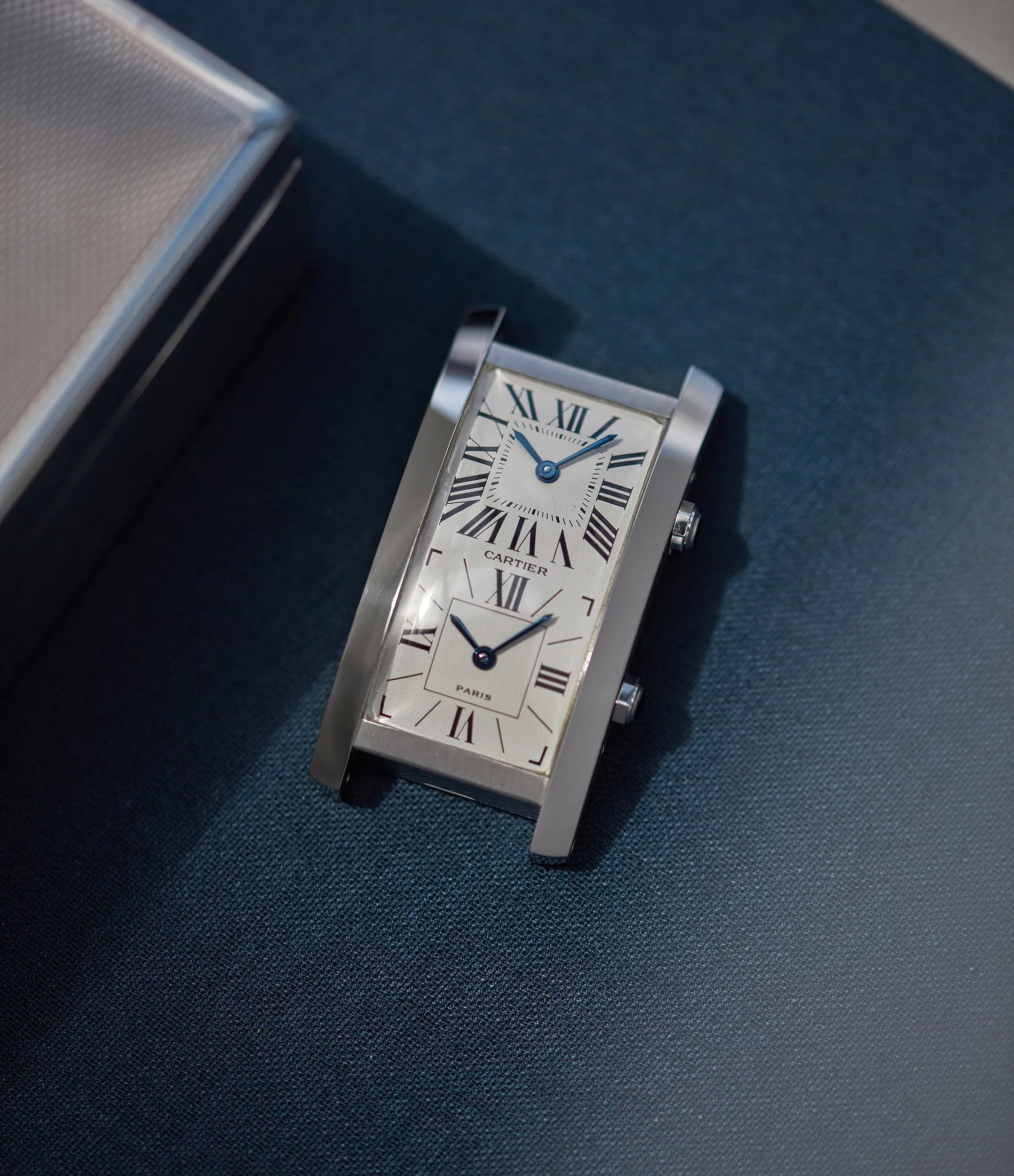 Tank Cintrée | Dual-Time | White Gold